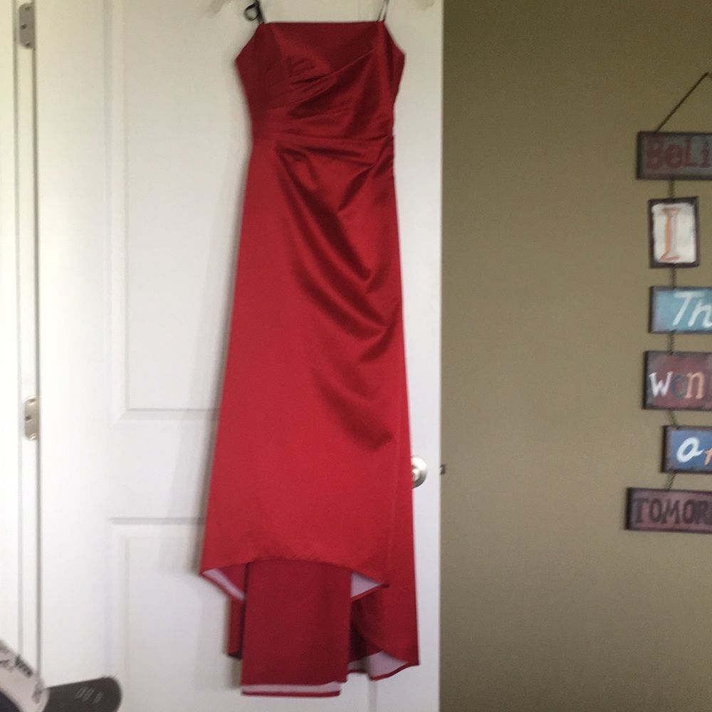 Night Way Collections Strapless High-Low Dress Red PERFECT FOR PROM/DANCE - Picture 4 of 5